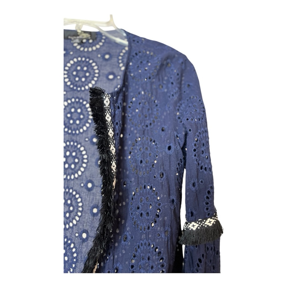 Suzanne Betro Women’s Dark Navy Eyelet Fringe Accents Open Front Cardigan SZ M - Picture 6 of 9